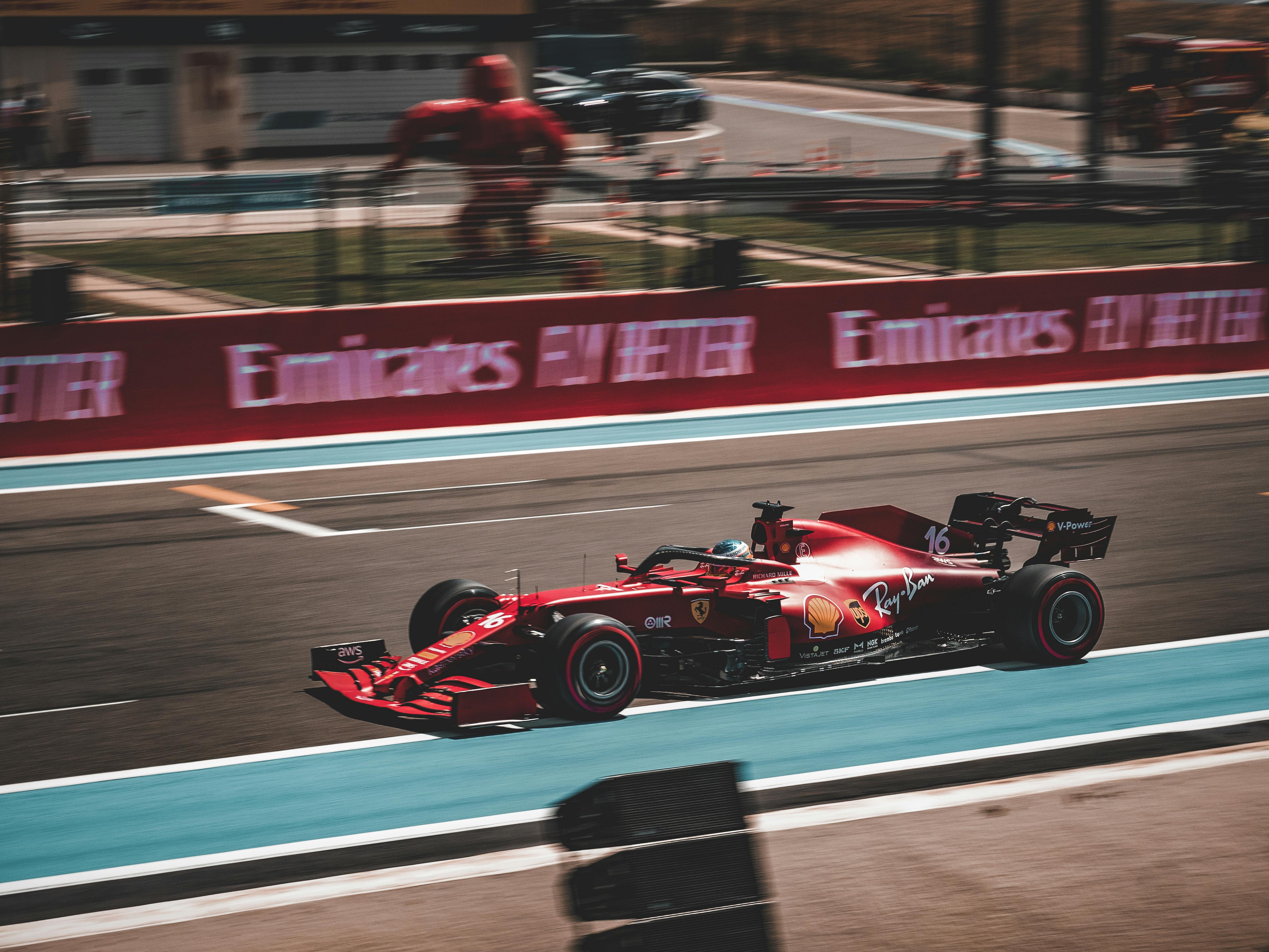 Racing car | Source: Pexels